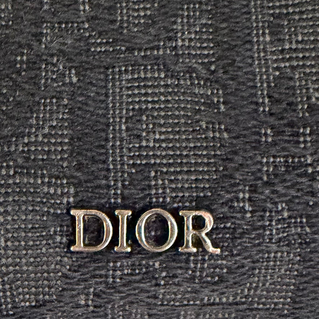 Dior tarjetero estilo libro