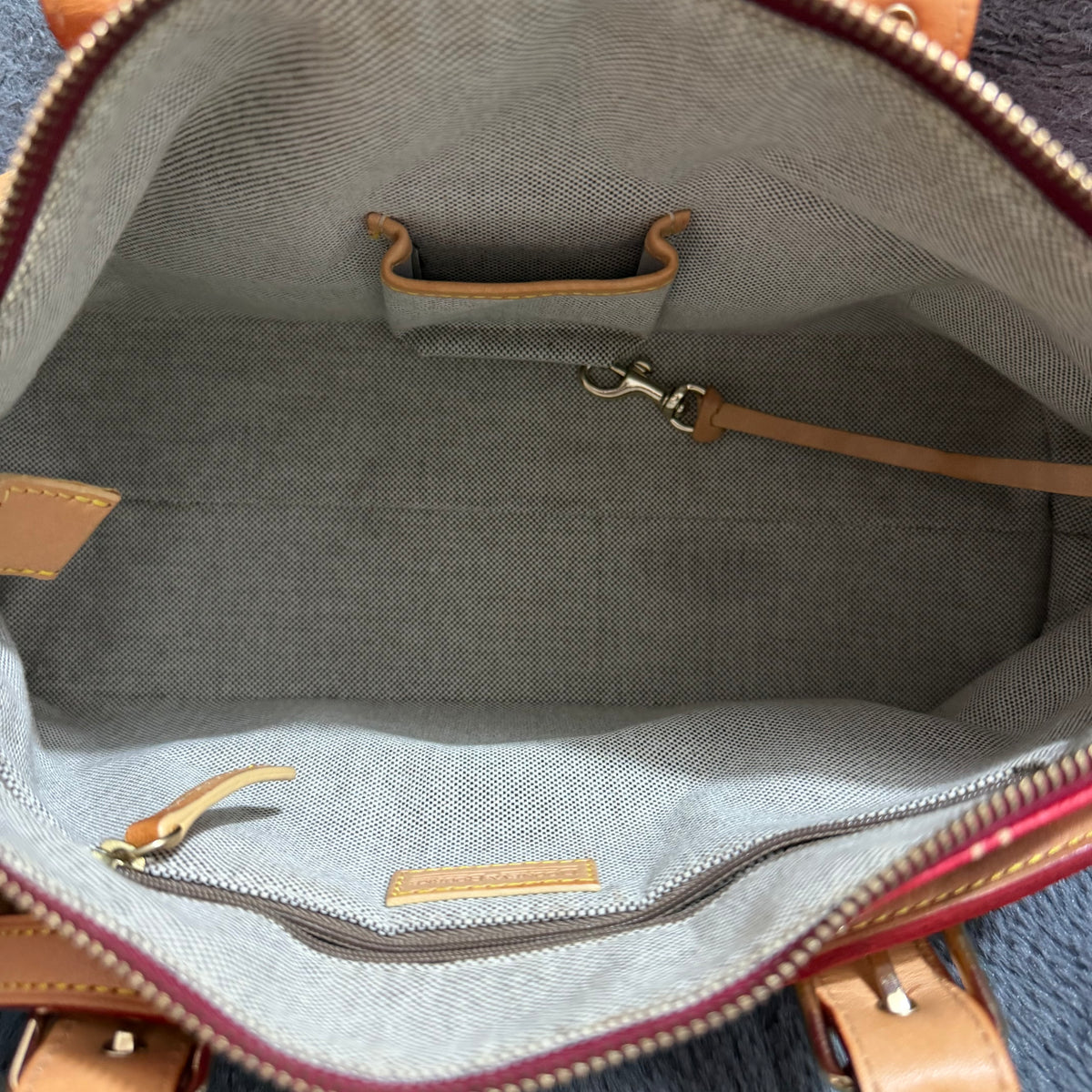 Bolsa Dooney and Bourke