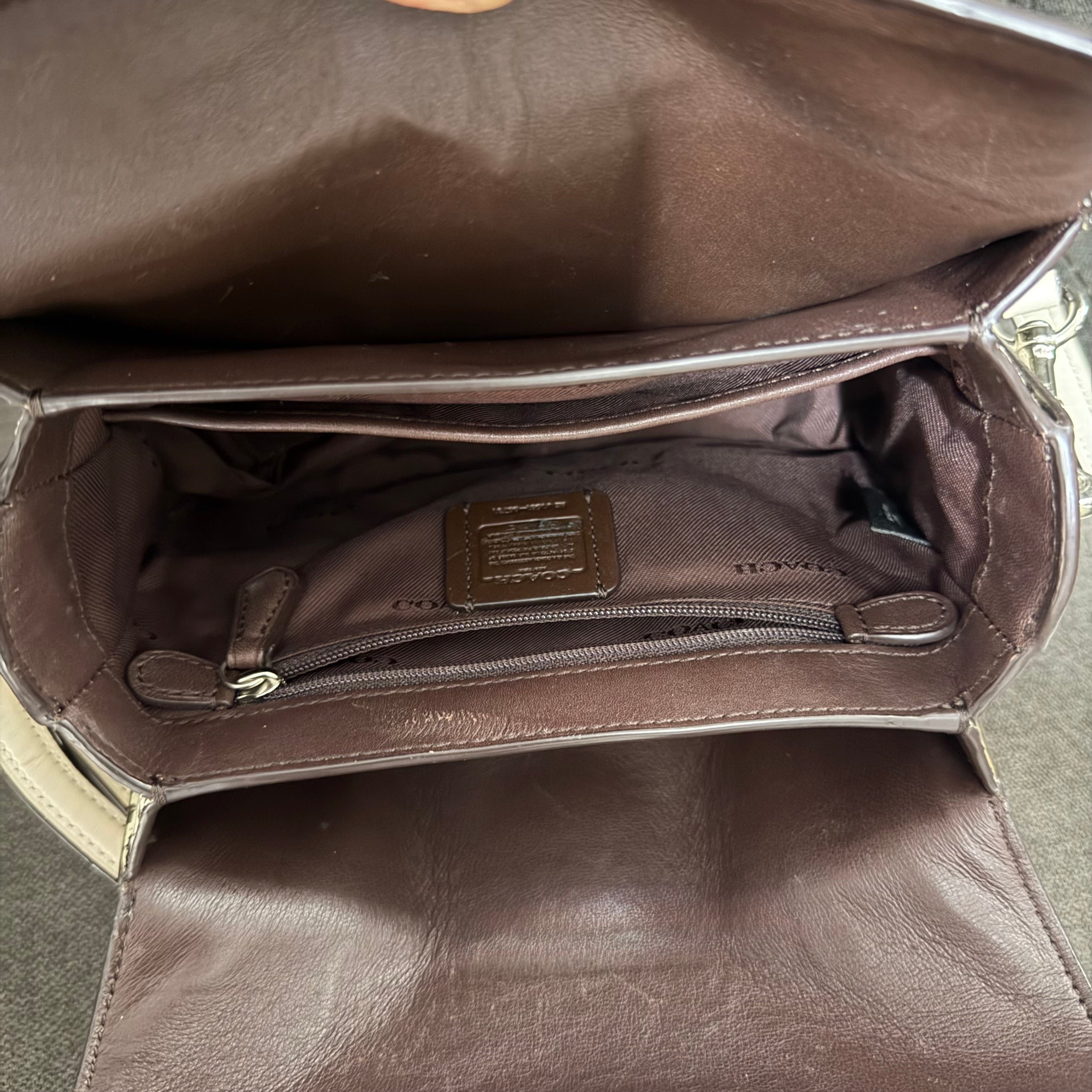 Crossbody Coach