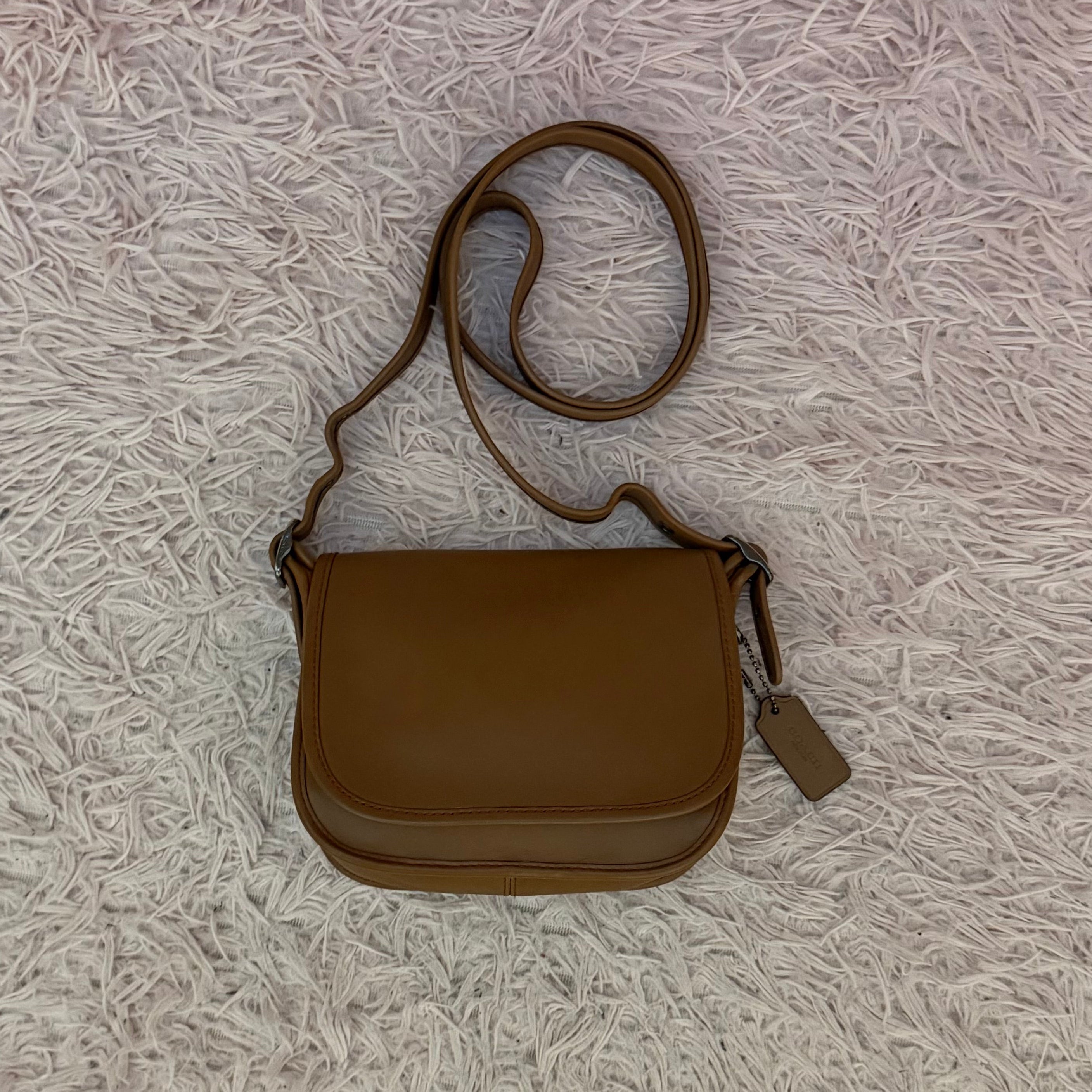 Crossbody Coach