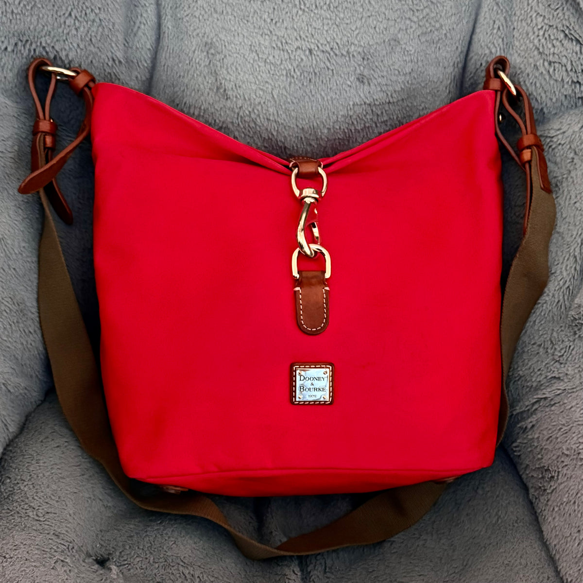 Crossbody Dooney and Bourke