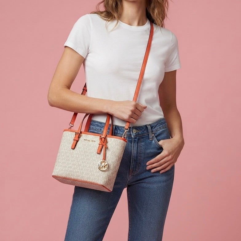 Michael Kors Tote jet set