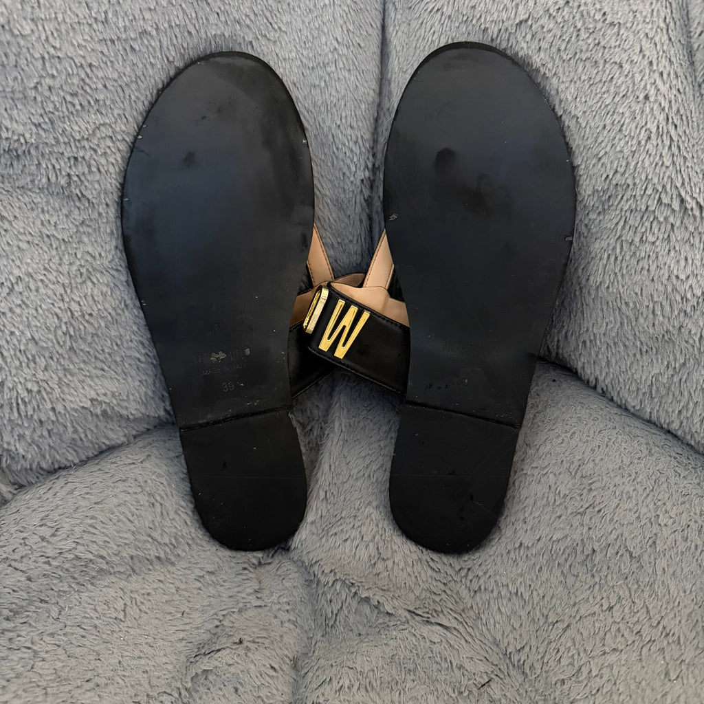 Sandalias Moschino