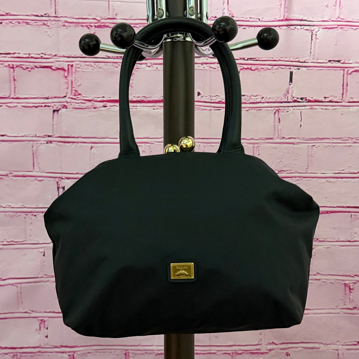 Moschino bolsa kisslock