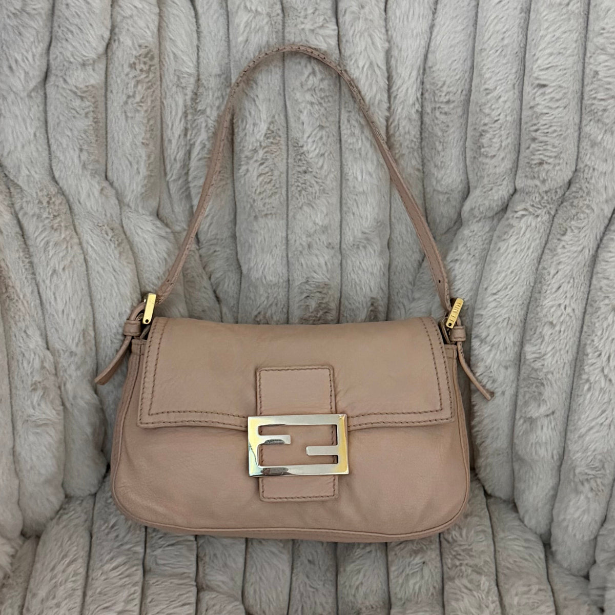 Fendi mini-mamma