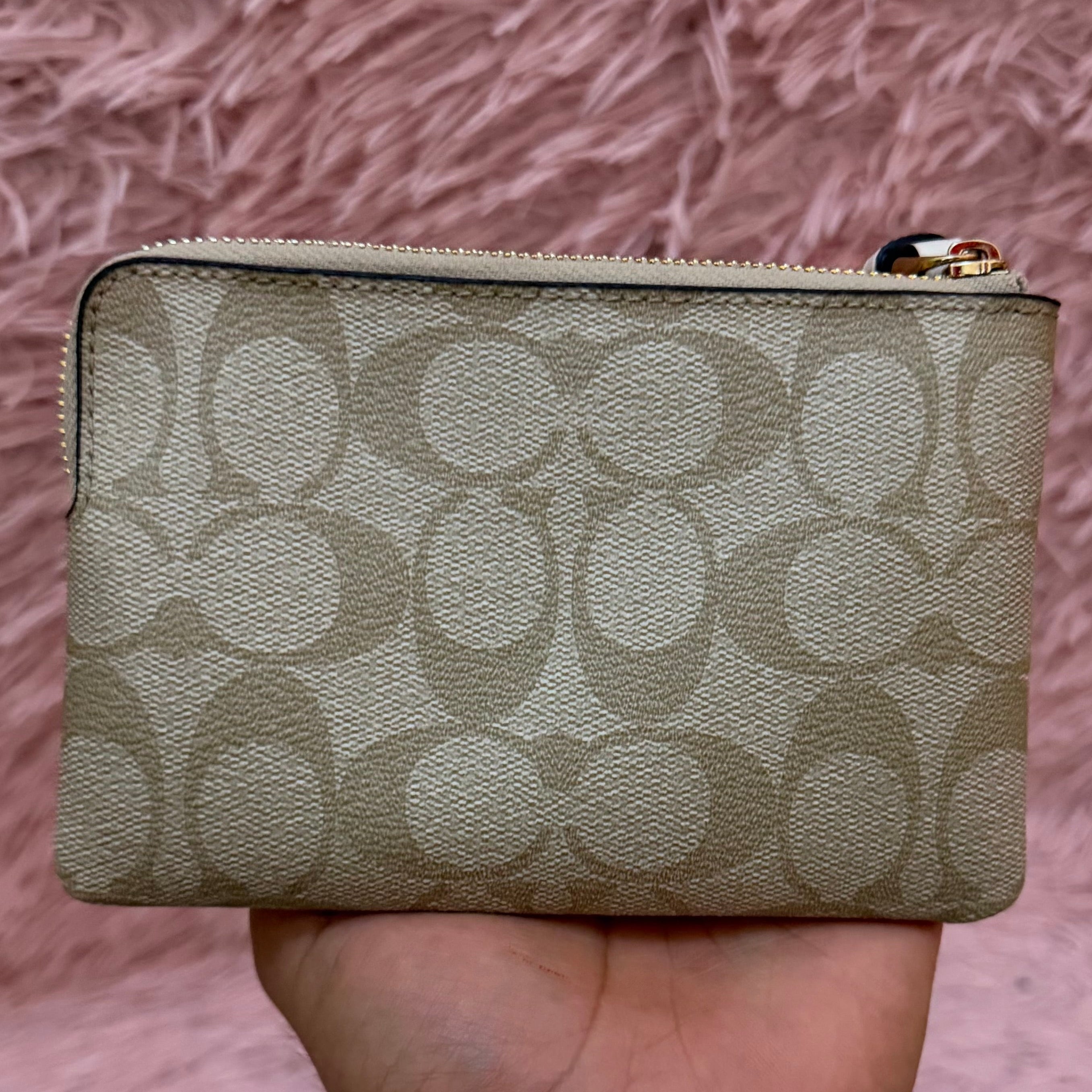 Muñequera Coach