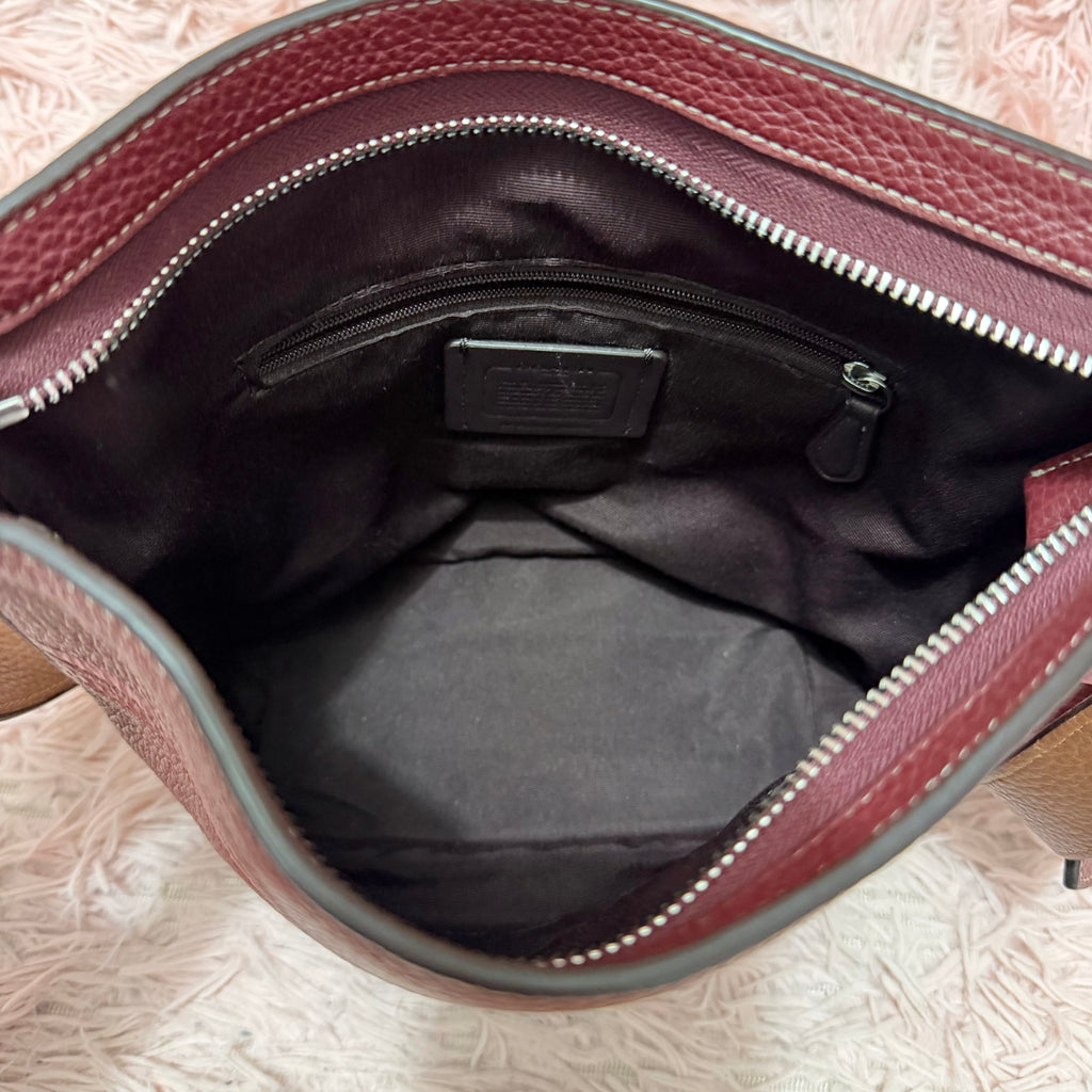 Crossbody Coach
