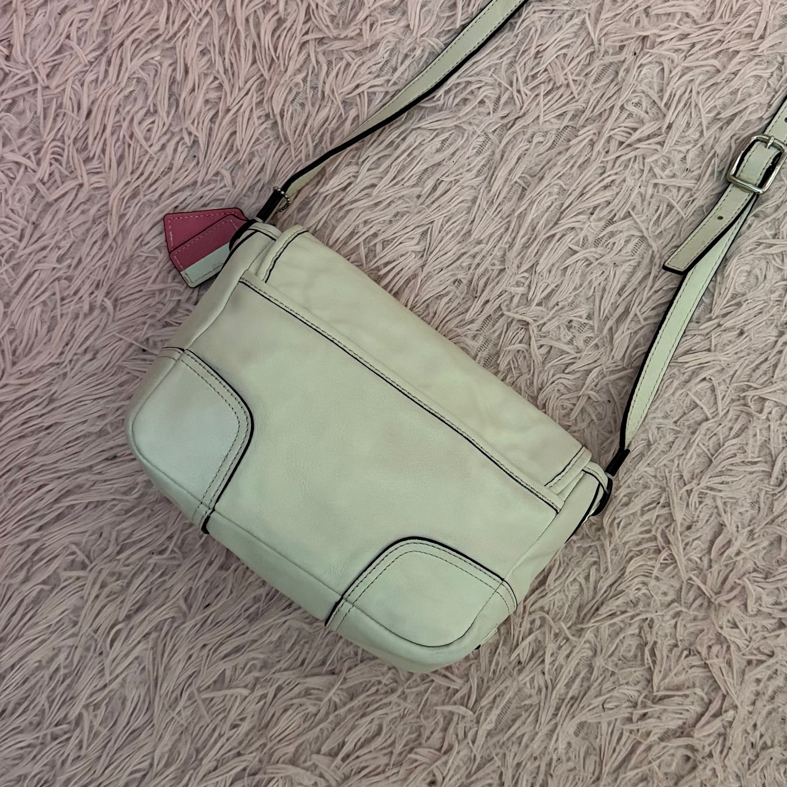 Crossbody Coach