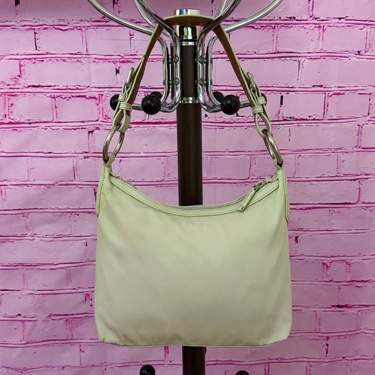 Prada bolsa nylon hobo