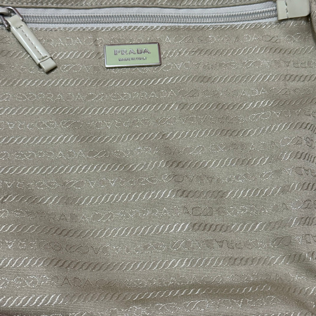 Prada bolsa nylon hobo