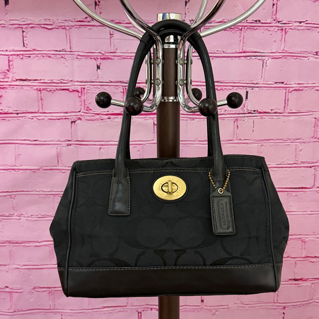 Coach Hamptons Signature Madeline