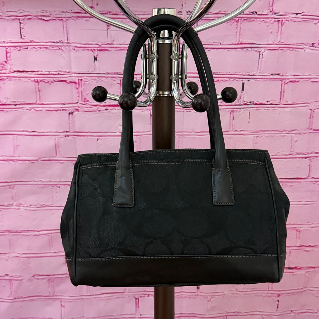 Coach Hamptons Signature Madeline